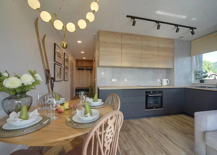 Trevilles - Shiny Rock * Schreiberhau